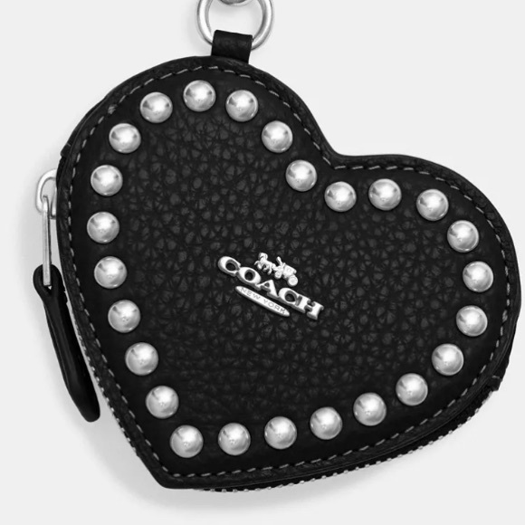 Coach NWT Heart Pouch with Rivets Coin Purse - Picture 4 of 7